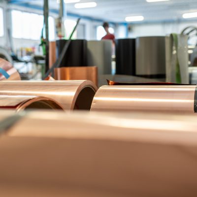 specialisti-artigiani-lavorazione-rame-grondaie-coperture-rivestimenti-1-scaled-lattoneria-cerantola